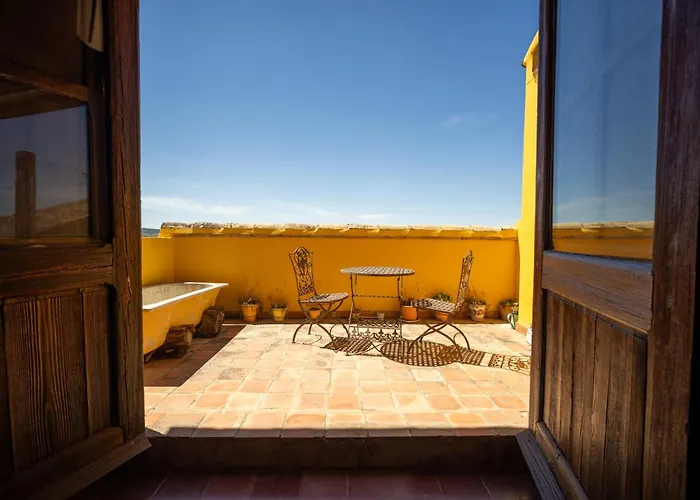 Casa Museo Rakkana - En El Centro De Requena