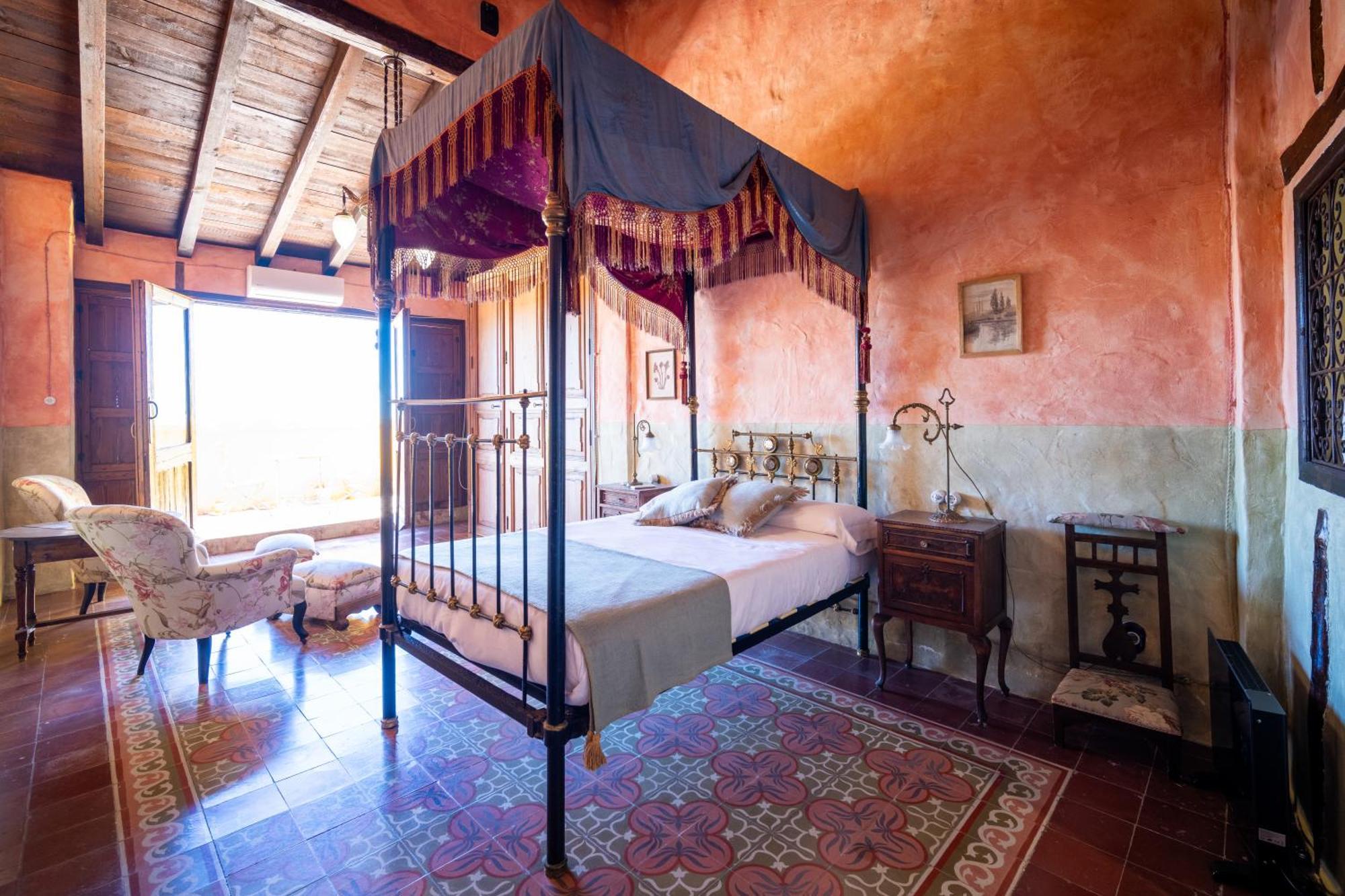 Casa Museo Rakkana - En El Centro De Holiday home Requena
